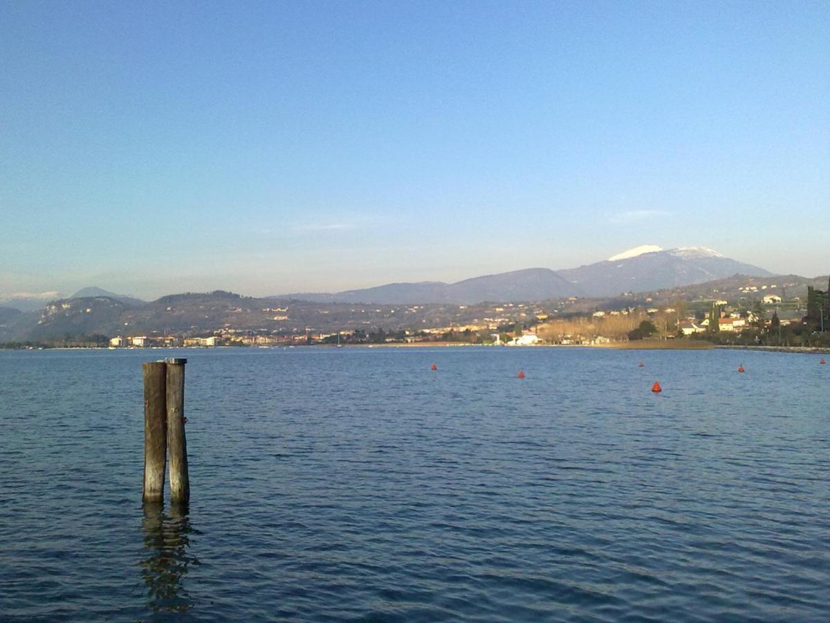 Residenza Al Sogno - On Lake Garda Cavaion Veronese Kültér fotó